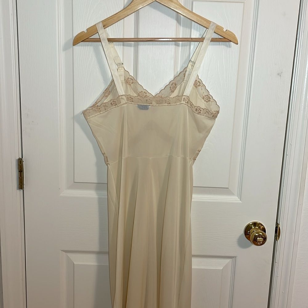 Vintage Nylon Nightgown, aesthetic, Beige, cream, Dress, Slip, Small - Picture 7 of 13